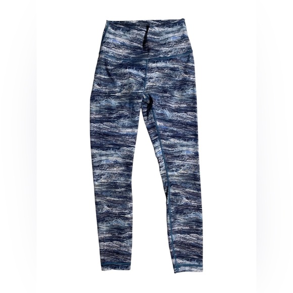 lululemon | size 4 Wunder Under HR 7/8 Tight 25" in Aerial Drift Multi Black - Picture 5 of 8